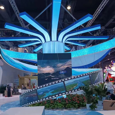 400W-600W Indoor Outdoor LED Screen Flexible SQ-R Super Wide Viewing Angle